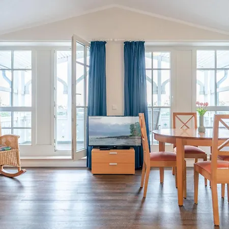 Апартаменты Fewo 729, Seepark Sellin Зеллин